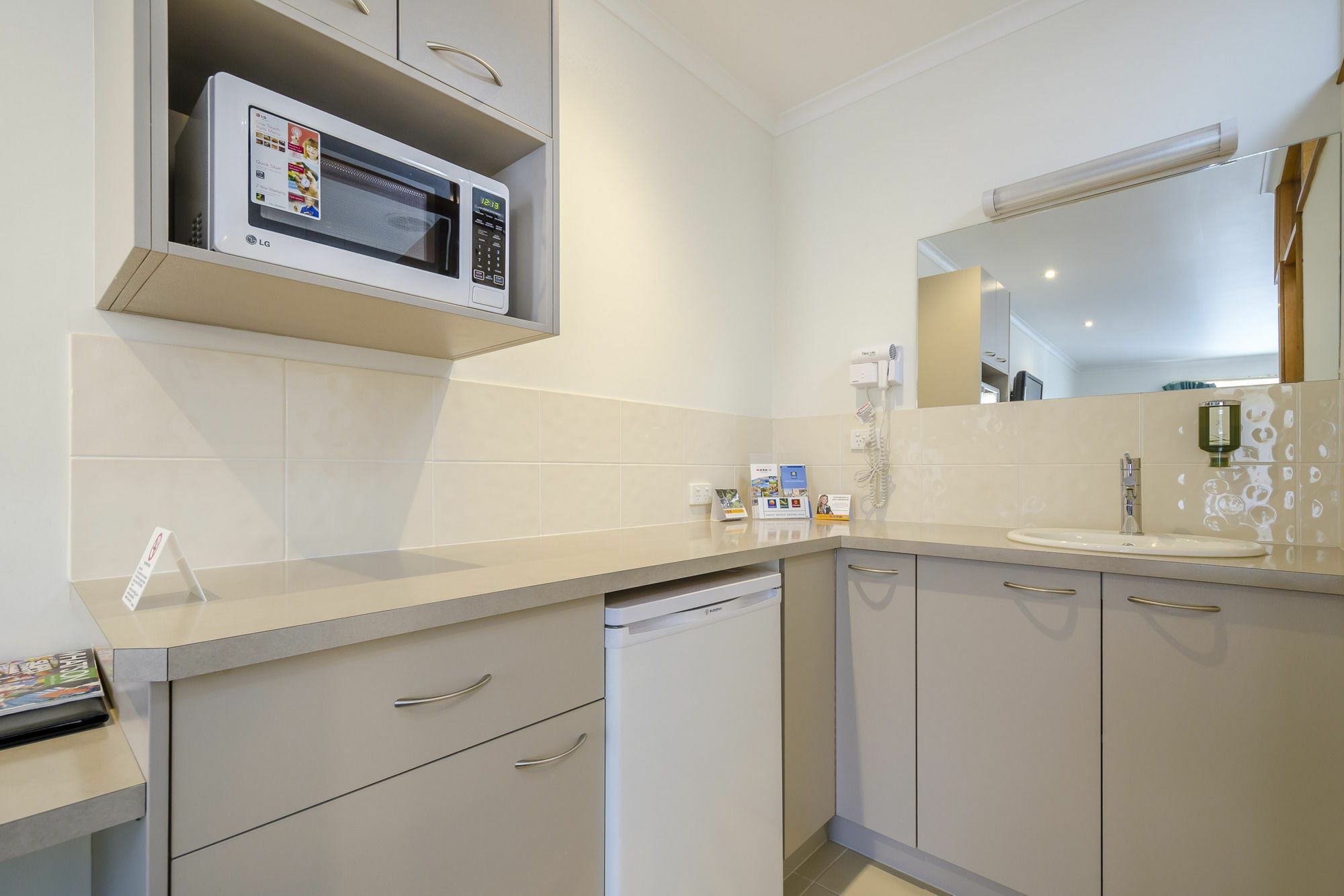 Werribee Motel And Apartments Extérieur photo